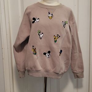 💛 3/$80 💛 - MICKEY MOUSE & FRIENDS sweater